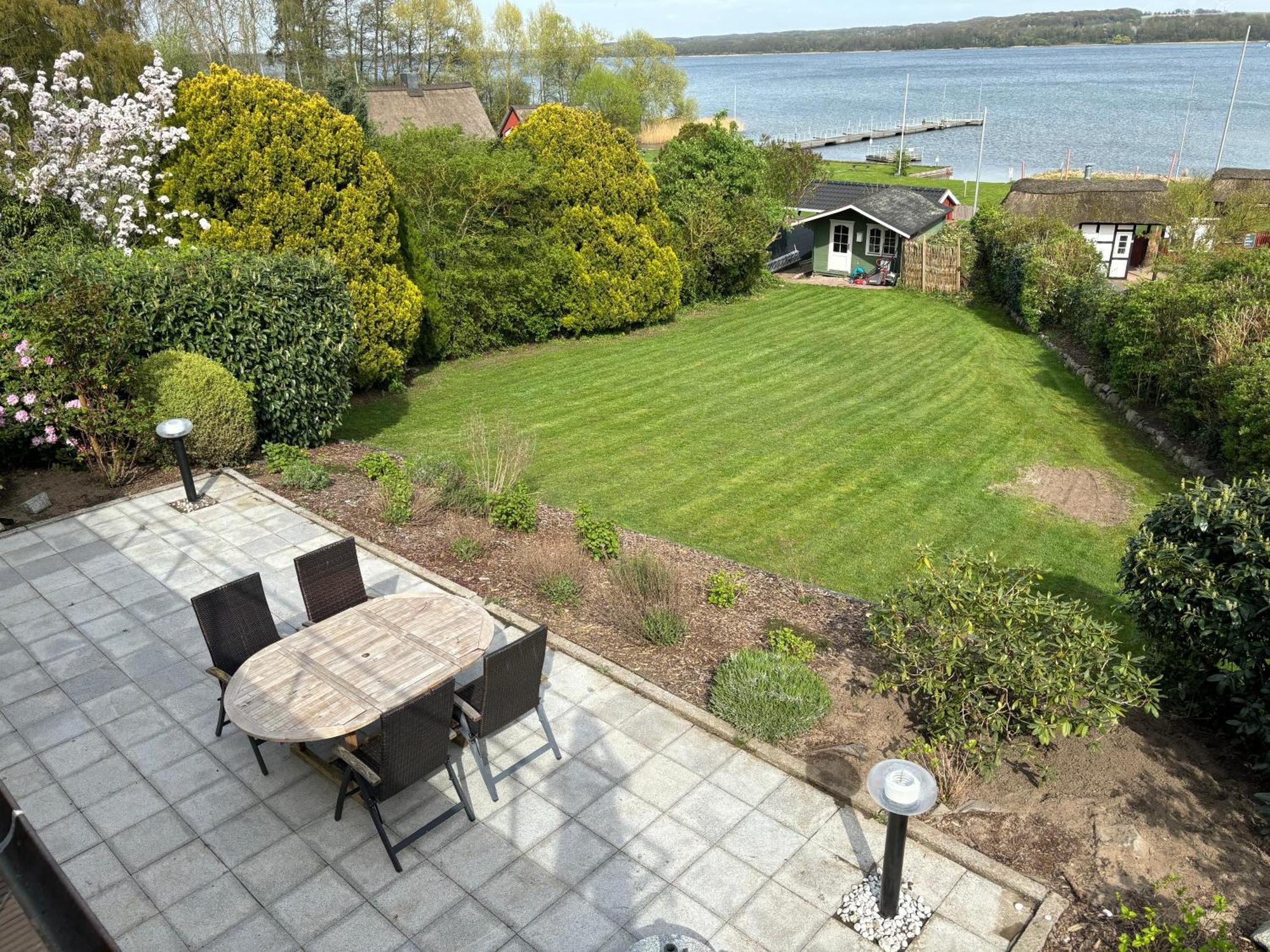 Traumhafter Seeblick Mit Grosser Terrasse Pogeez Exterior foto